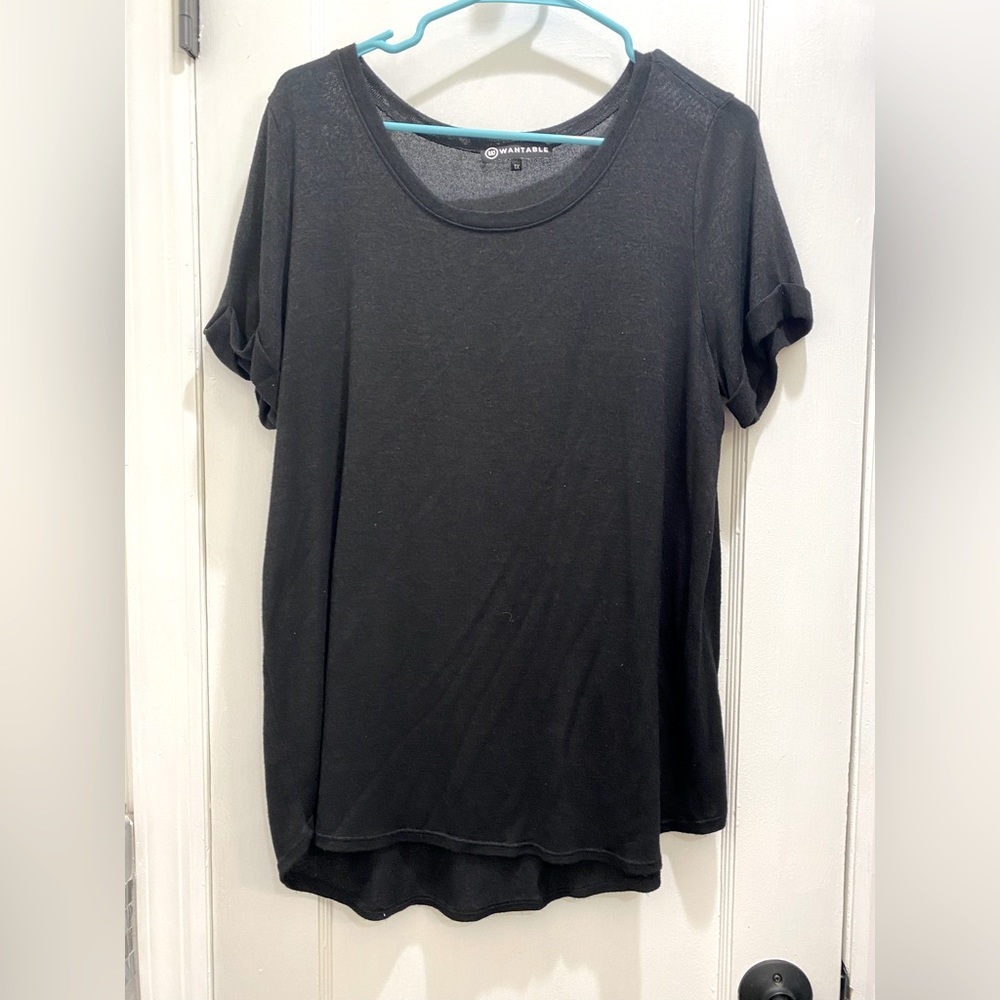 Wantable Long Knit Black Tee Shirt